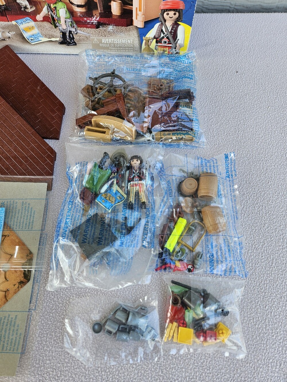 Playmobil 9112 Take Along Pirate Stronghold Building Kit OPEN BOX - Picture 2 of 8